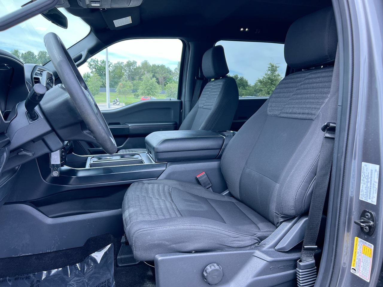 Used 2022 Ford F150 XL w/ STX Appearance Package RWD image 12