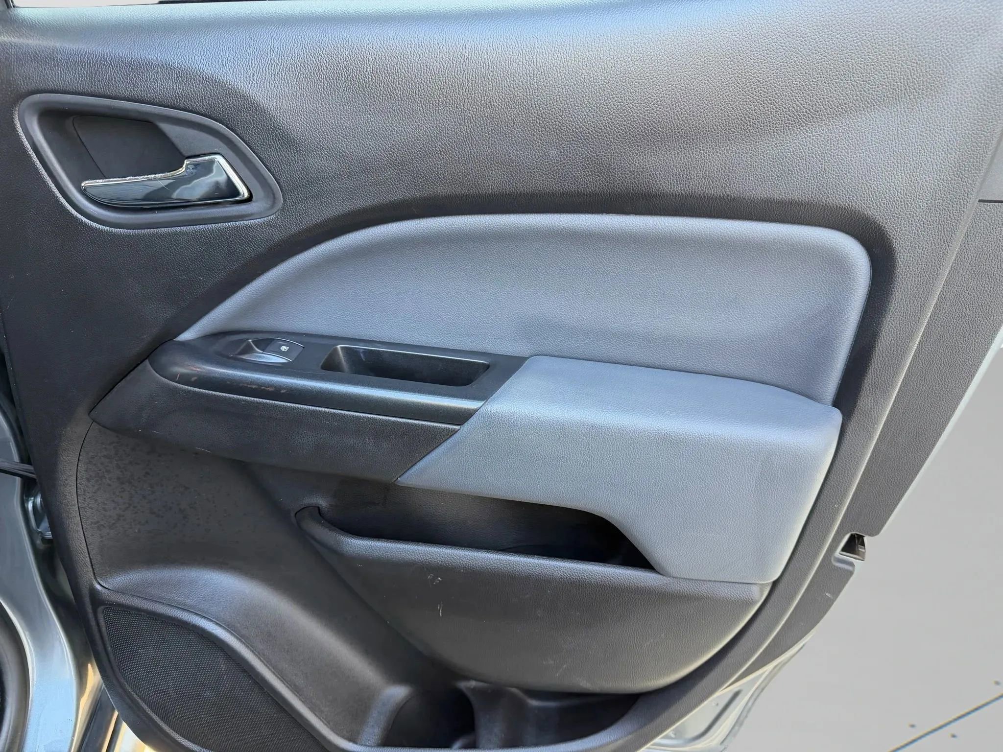 Used 2018 Chevrolet Colorado Z71 image 12