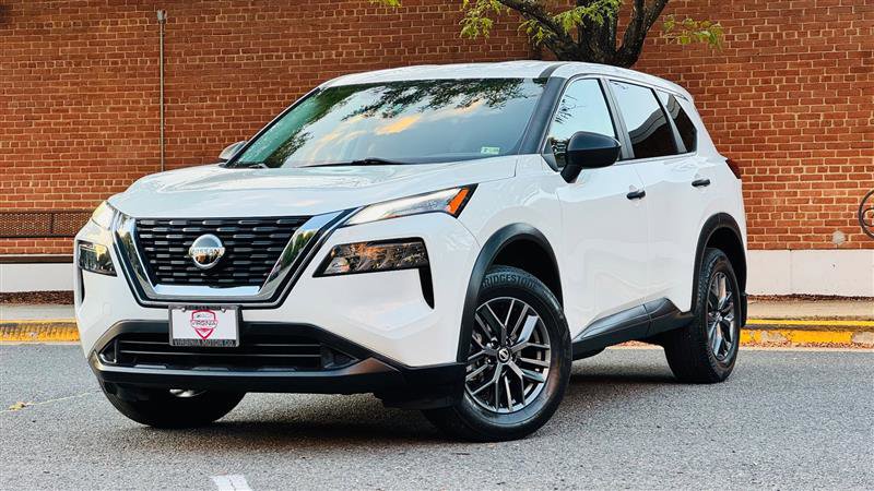 Used 2021 Nissan Rogue S FWD image 2