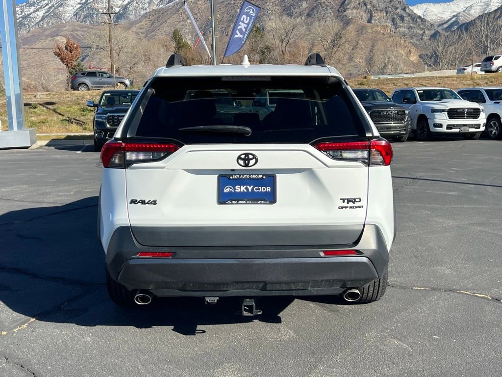 Used 2021 Toyota RAV4 TRD Off-Road w/ TRD Off-Road Weather Package image 8
