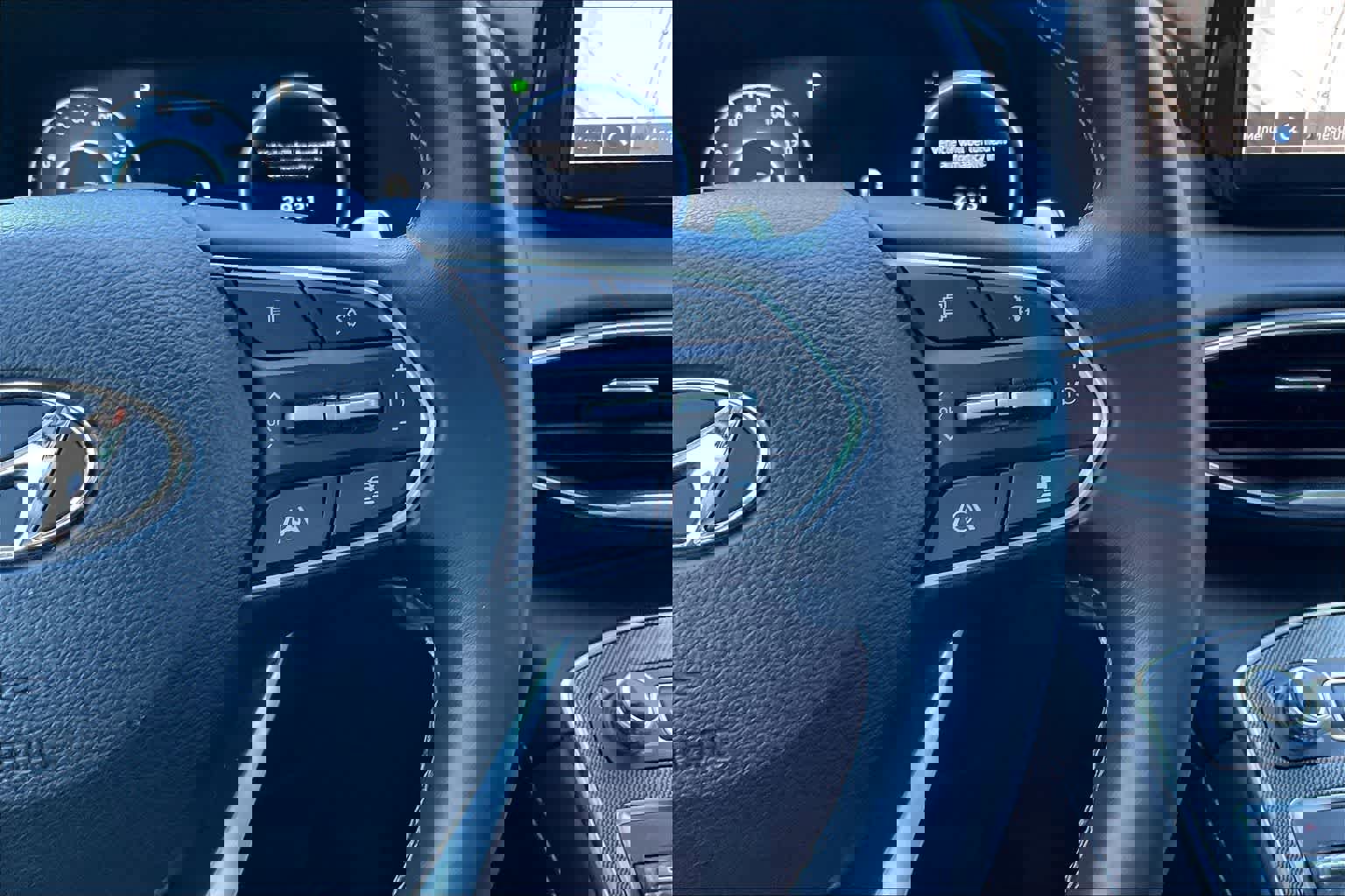 Used 2023 Hyundai Santa Fe Limited w/ Cargo Package image 24