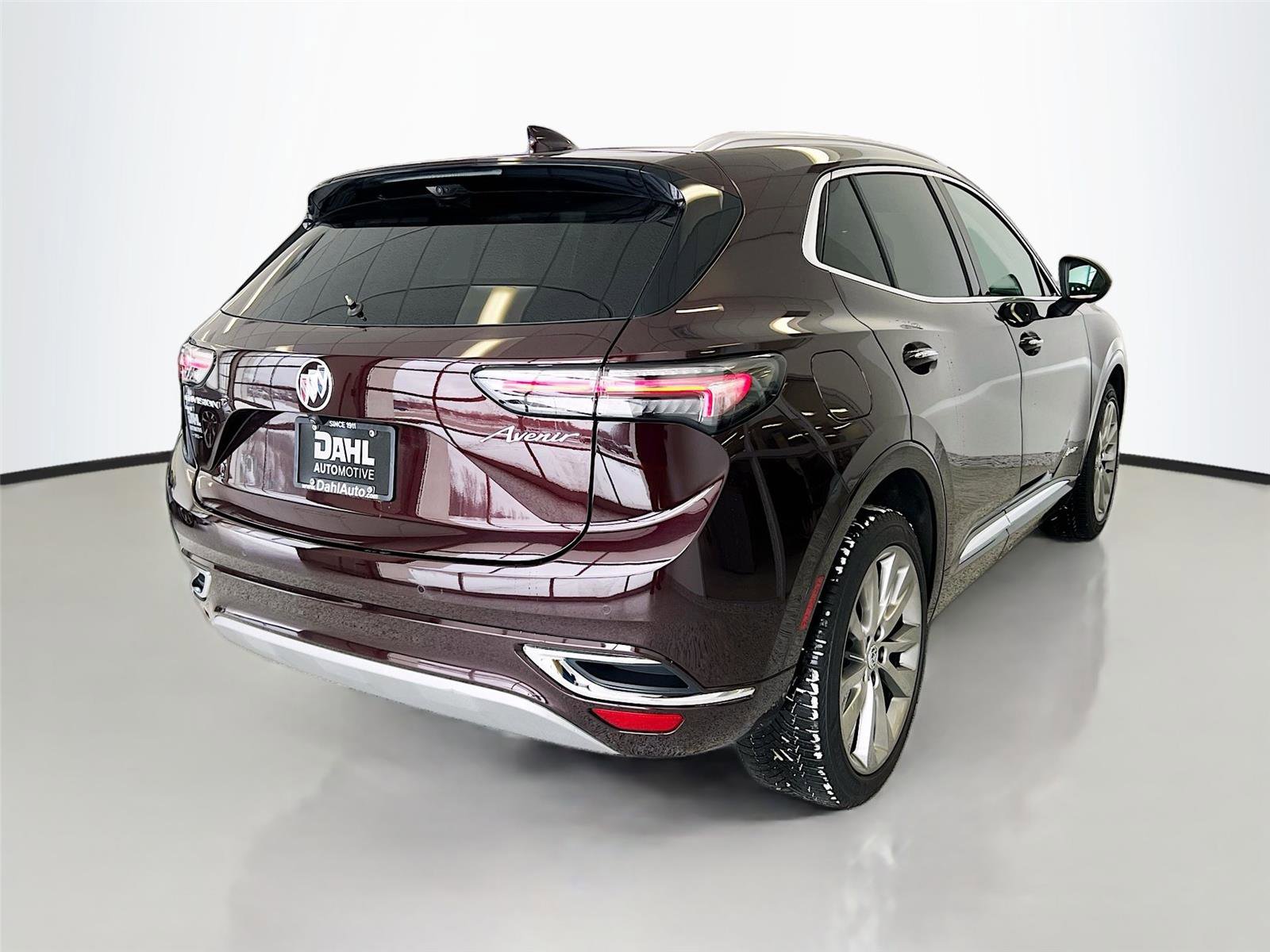 Used 2022 Buick Envision Avenir w/ Technology Package II image 7