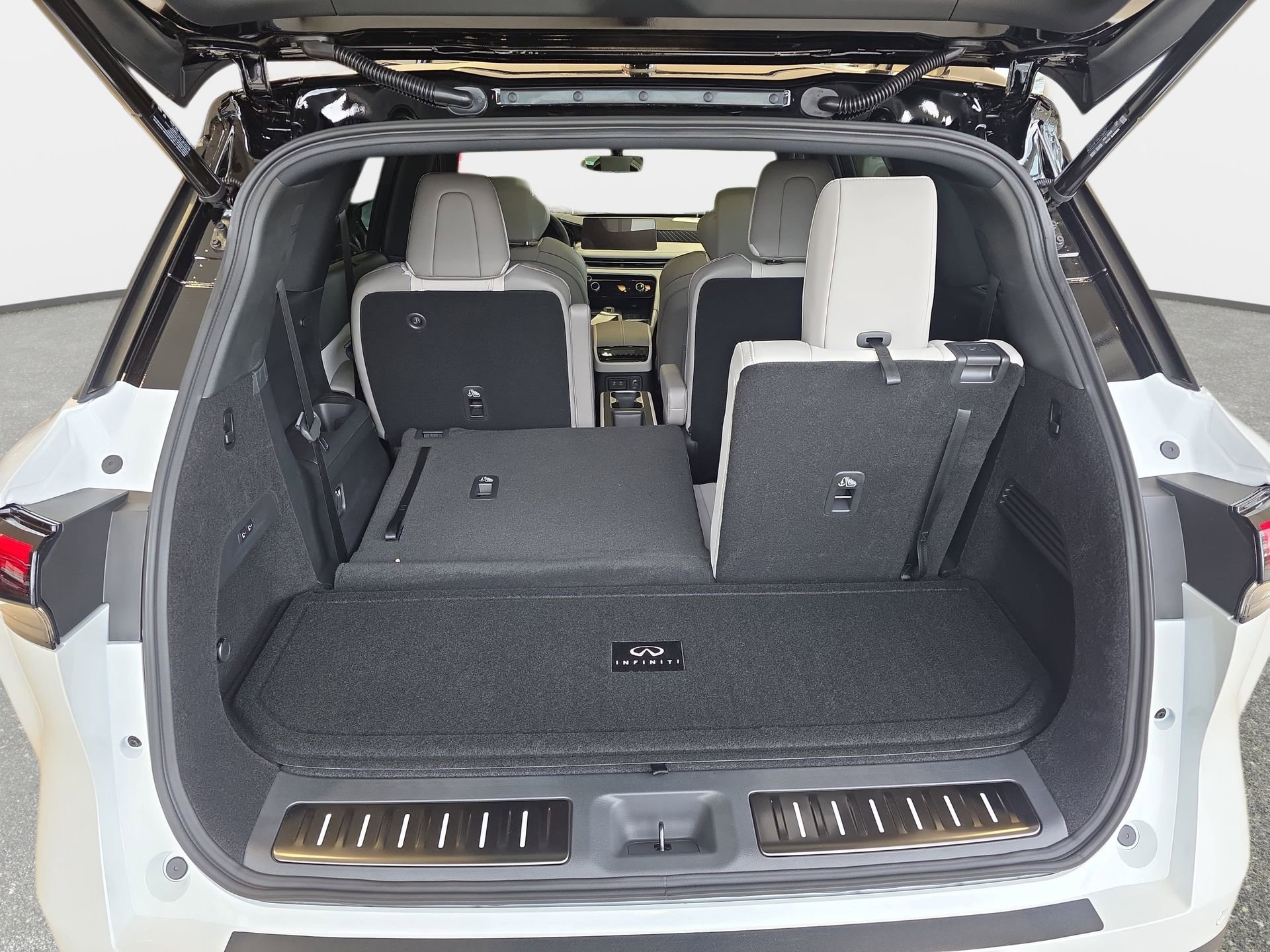 New 2026 INFINITI QX60 Autograph image 12