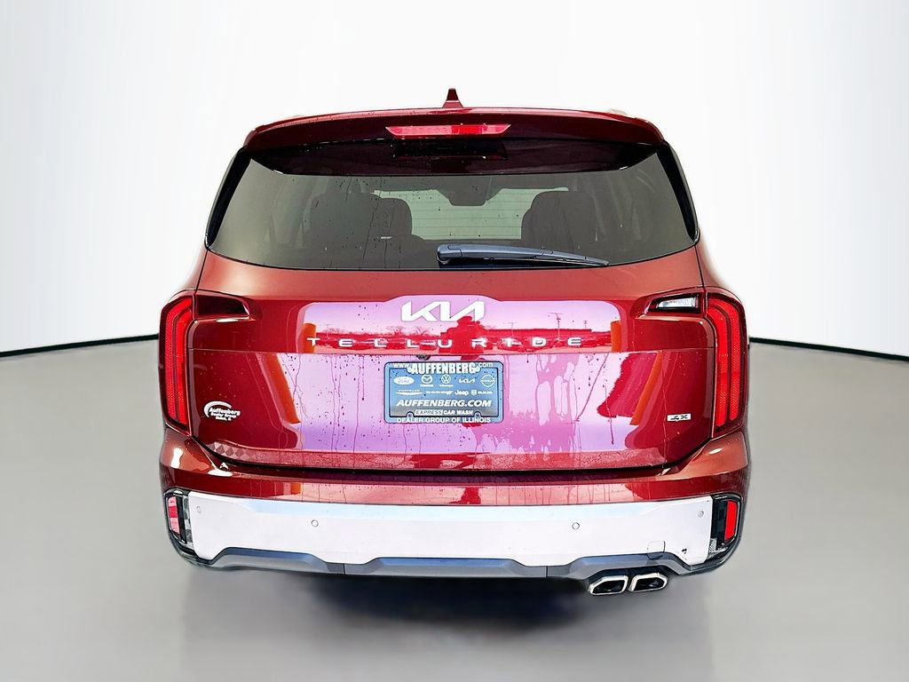 Used 2023 Kia Telluride S image 6