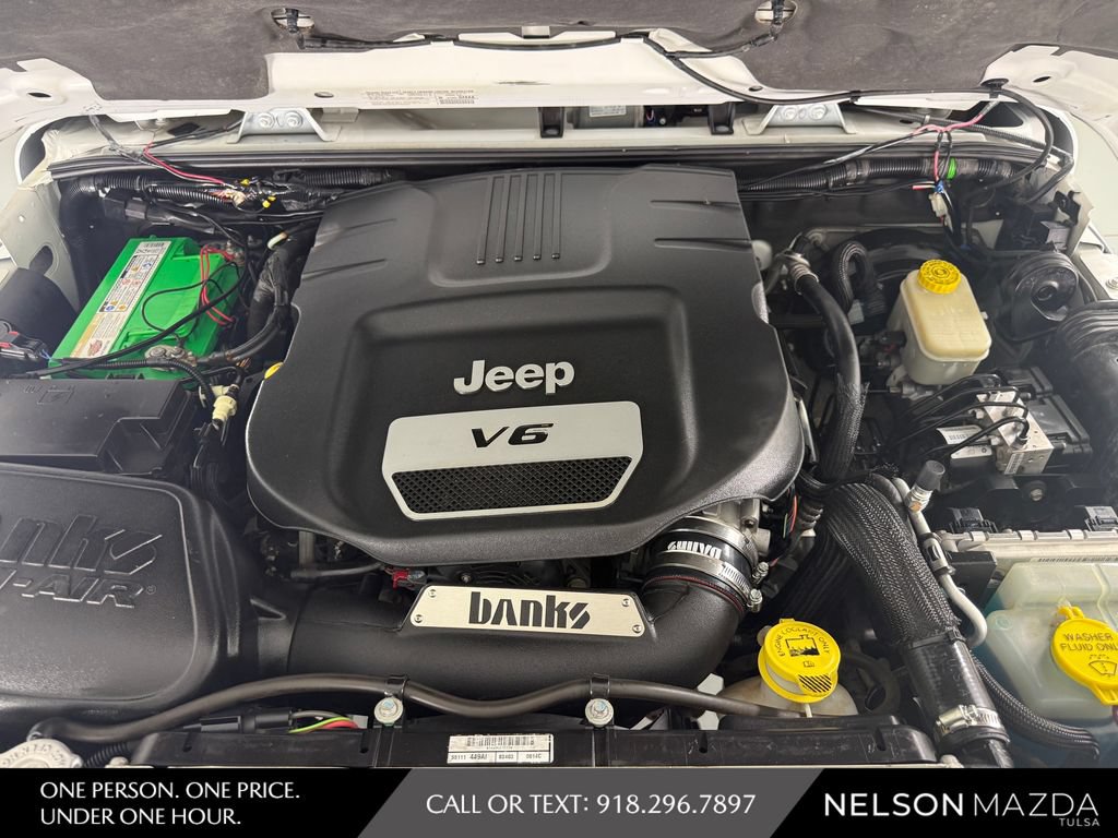 Used 2014 Jeep Wrangler Unlimited Sahara w/ Mopar Chrome Edition Group AWD/4WD image 45