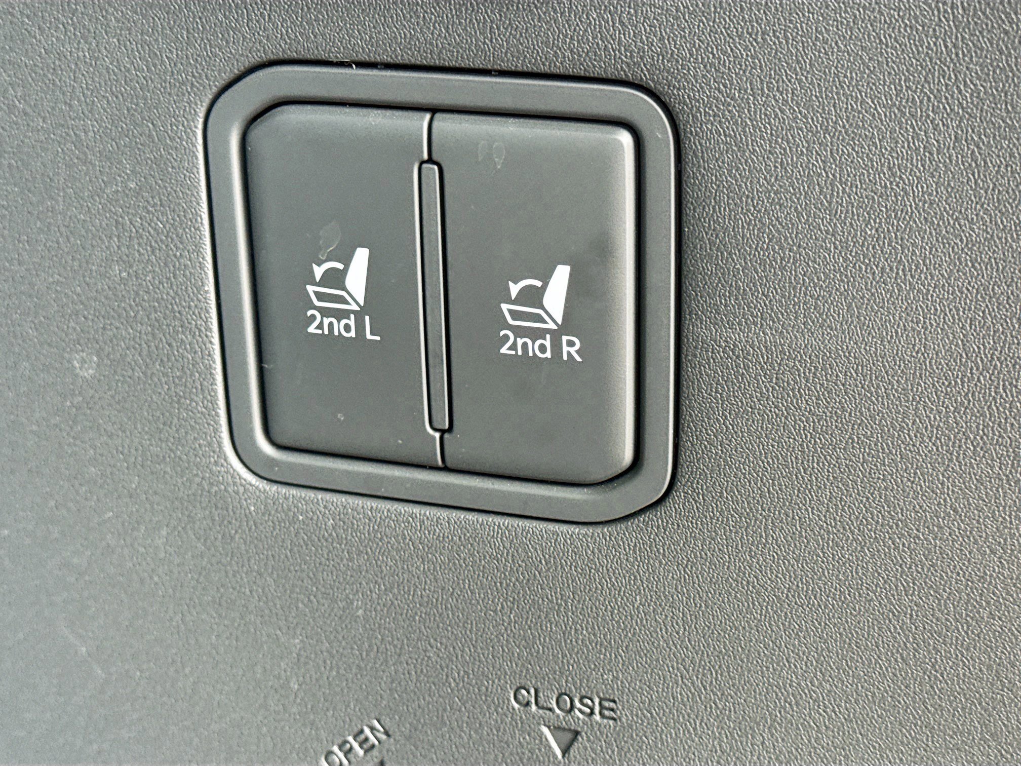 Used 2024 Kia EV9 Wind AWD/4WD image 12