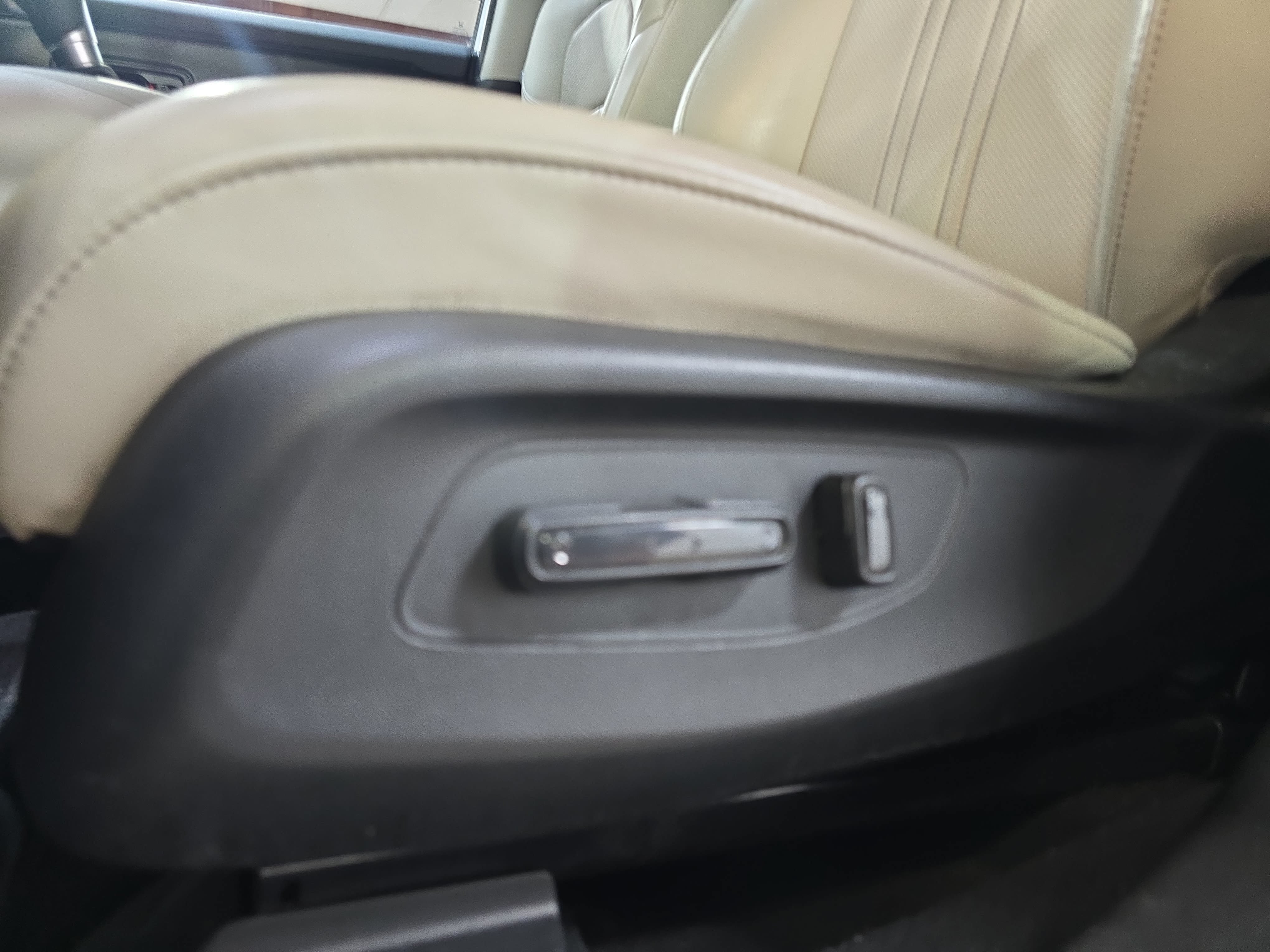 Certified 2024 Honda HR-V EX-L image 26