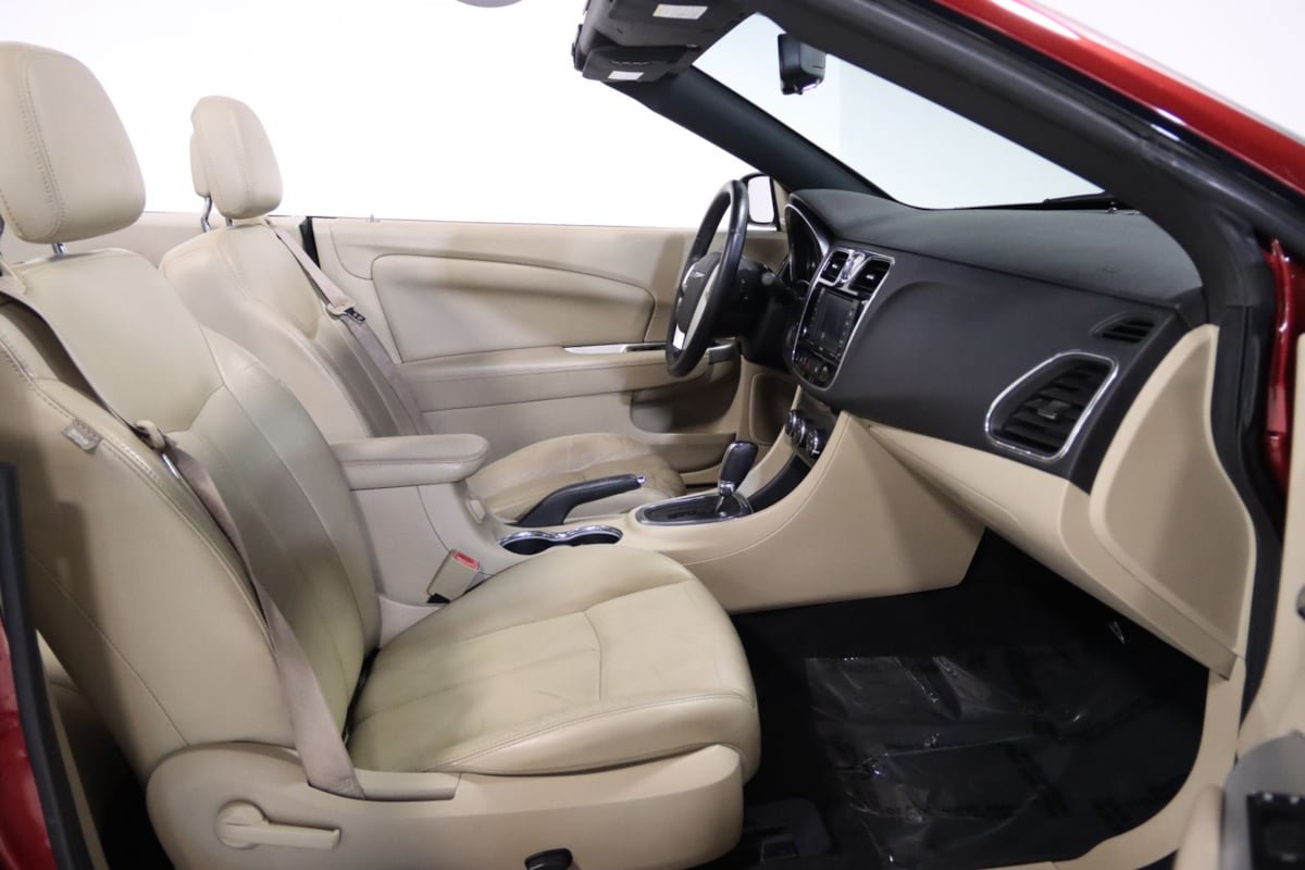 Used 2013 Chrysler 200 Limited FWD image 55