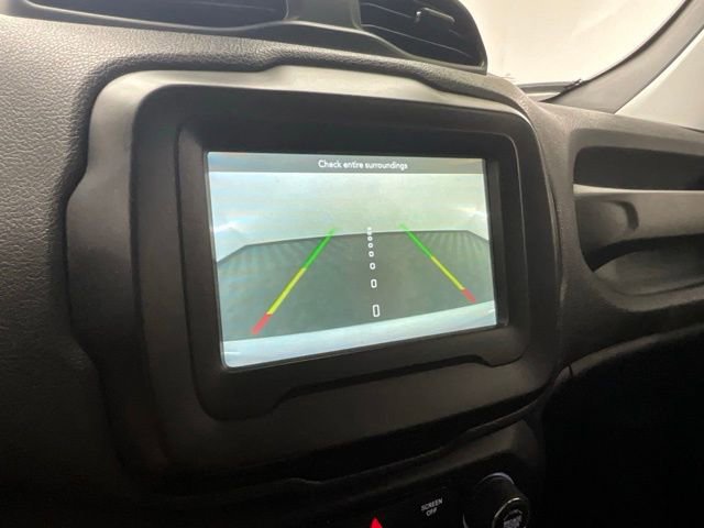 Used 2020 Jeep Renegade Limited image 4