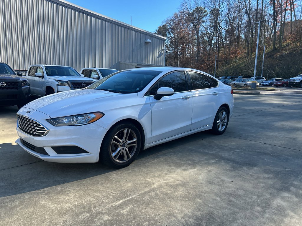Used 2018 Ford Fusion SE image 7