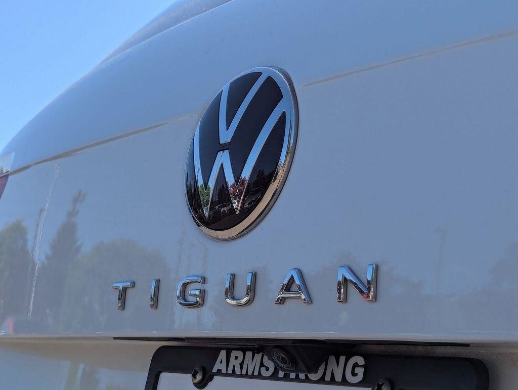 Used 2022 Volkswagen Tiguan SEL R-Line AWD/4WD image 33