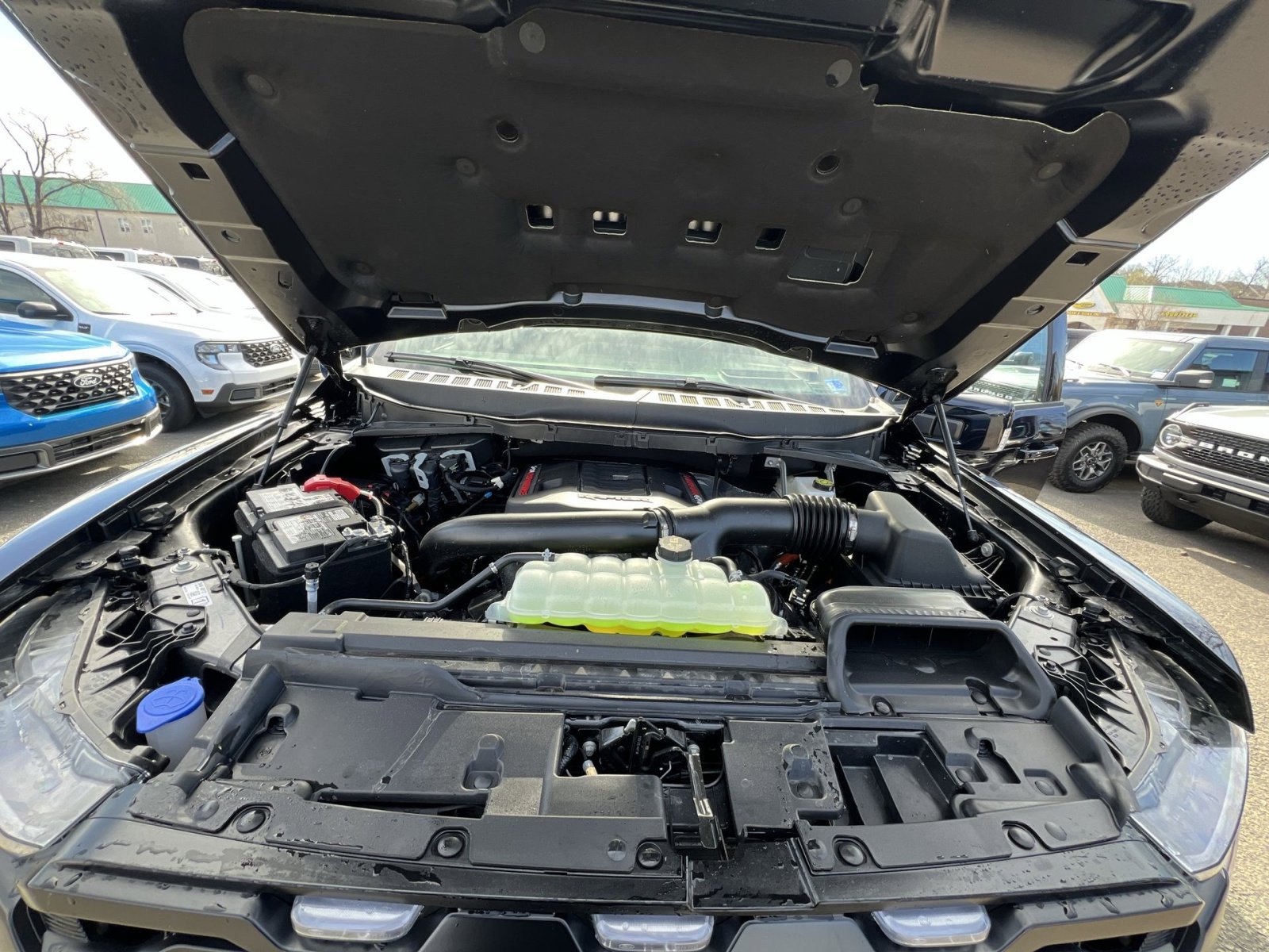 New 2025 Ford F150 Raptor AWD/4WD image 28