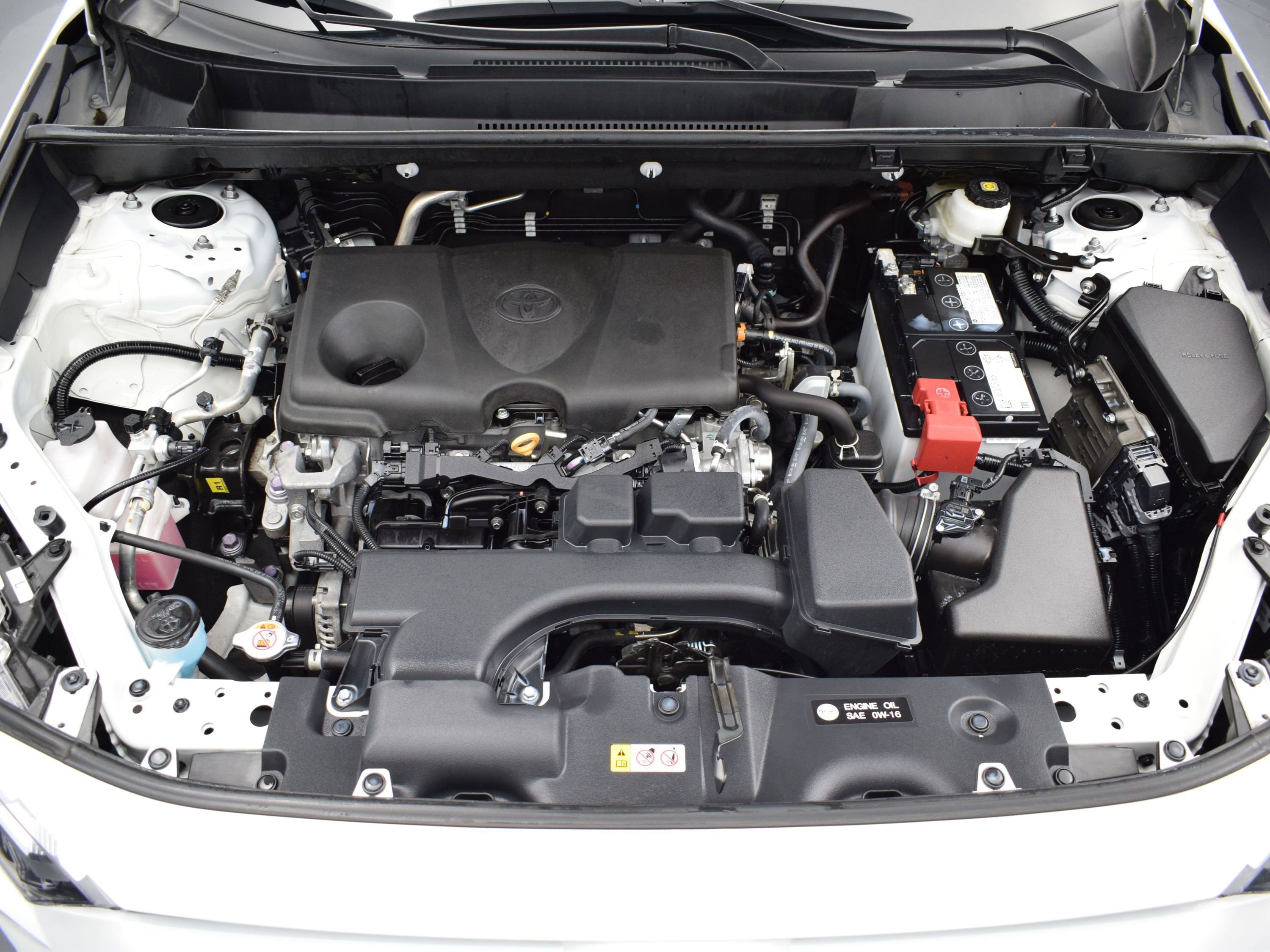 Used 2024 Toyota RAV4 LE image 9