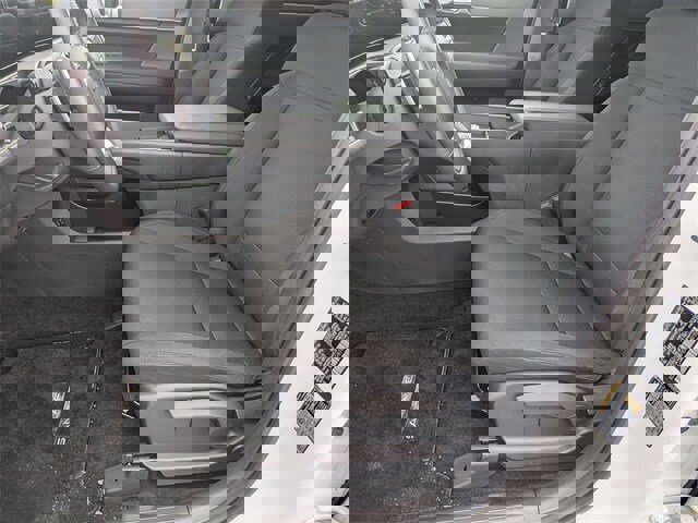 Certified 2026 Hyundai Santa Fe SE image 12