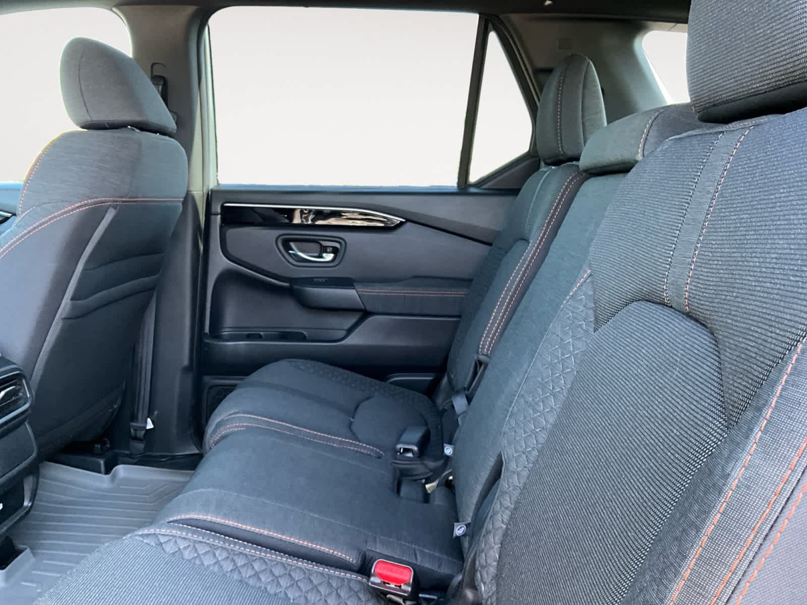 Used 2023 Honda Pilot Sport image 13