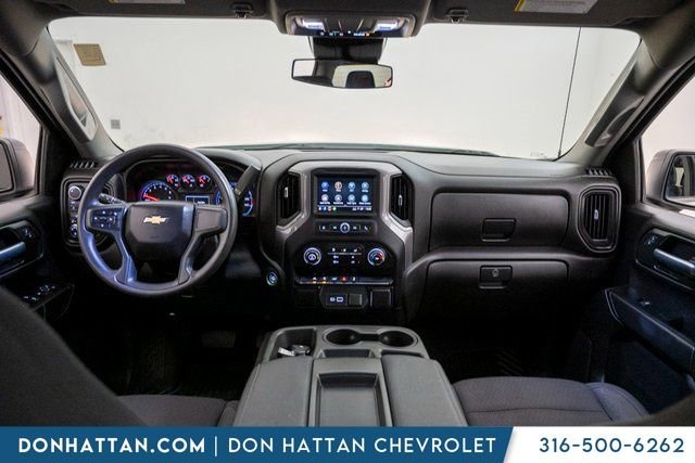 Used 2022 Chevrolet Silverado 1500 Custom image 3