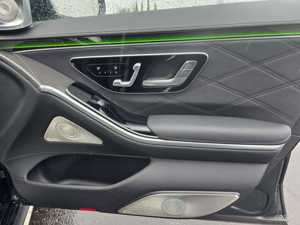 New 2026 Mercedes-Benz S 63 AMG S image 26