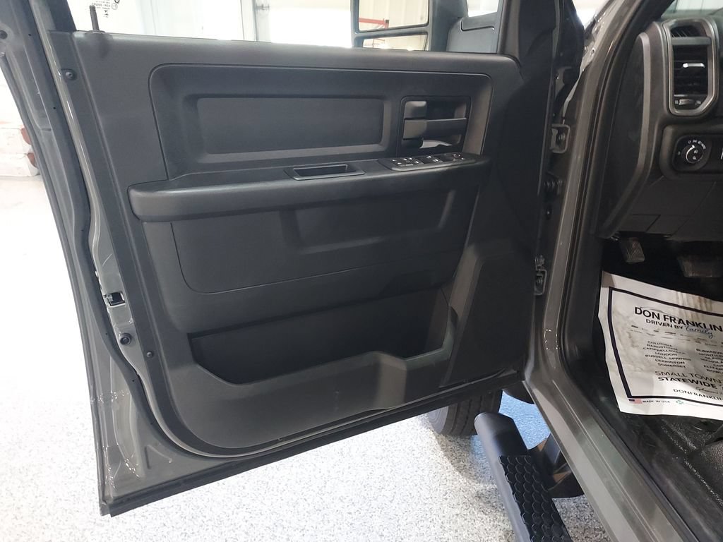 New 2026 RAM 5500 4x4 Crew Cab image 10