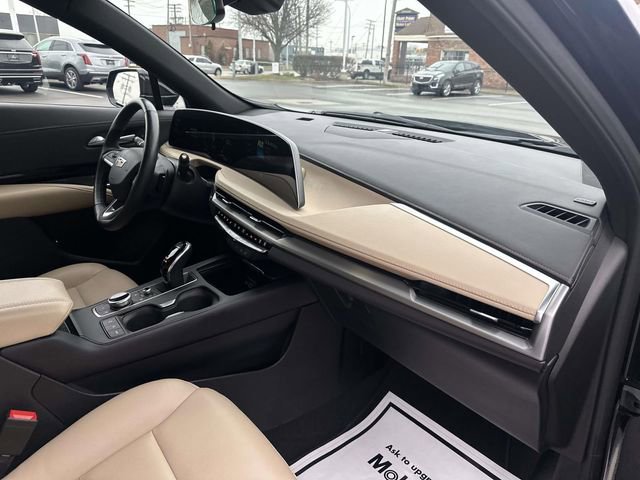 Certified 2024 Cadillac XT4 Luxury w/ Cold Weather Package image 51