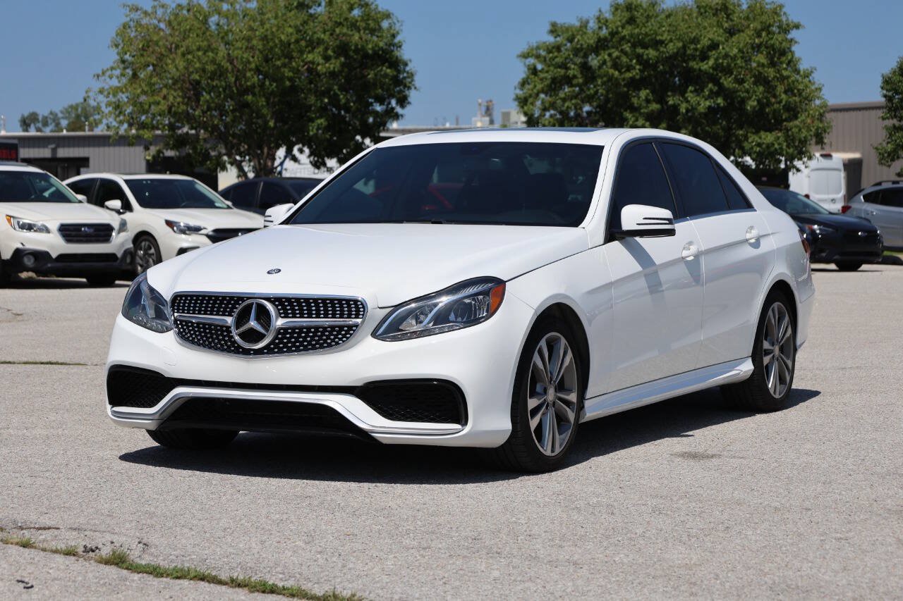 Used 2016 Mercedes-Benz E 350 4MATIC Sedan image 6