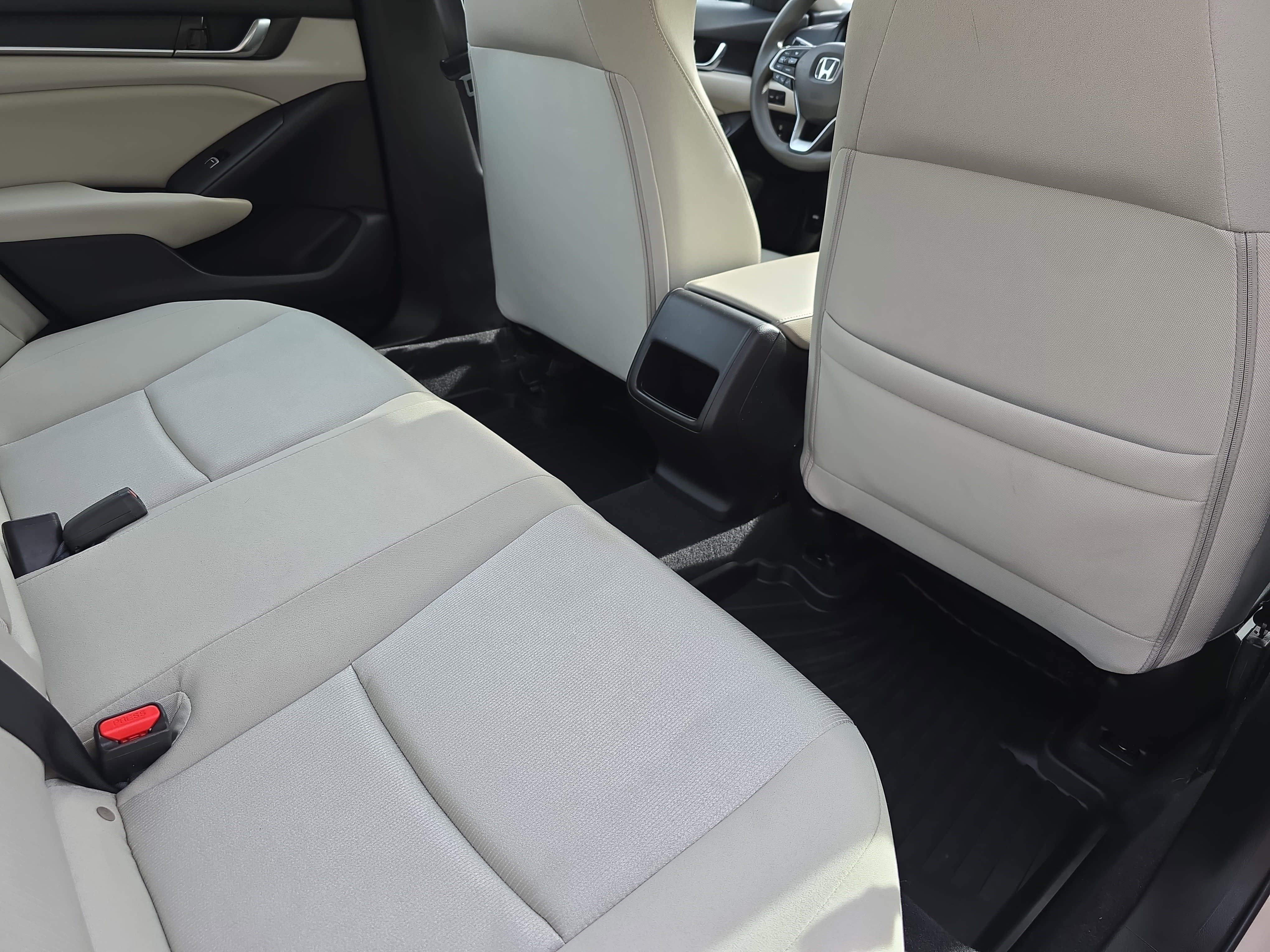 Used 2019 Honda Accord LX image 11