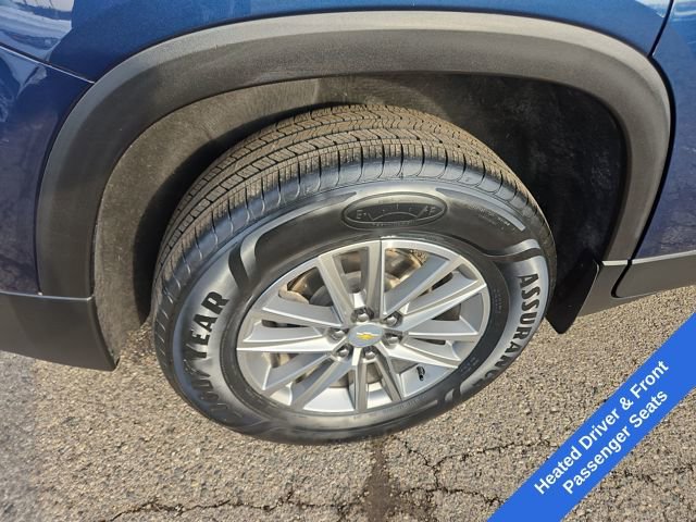 Used 2023 Chevrolet Traverse LT image 19