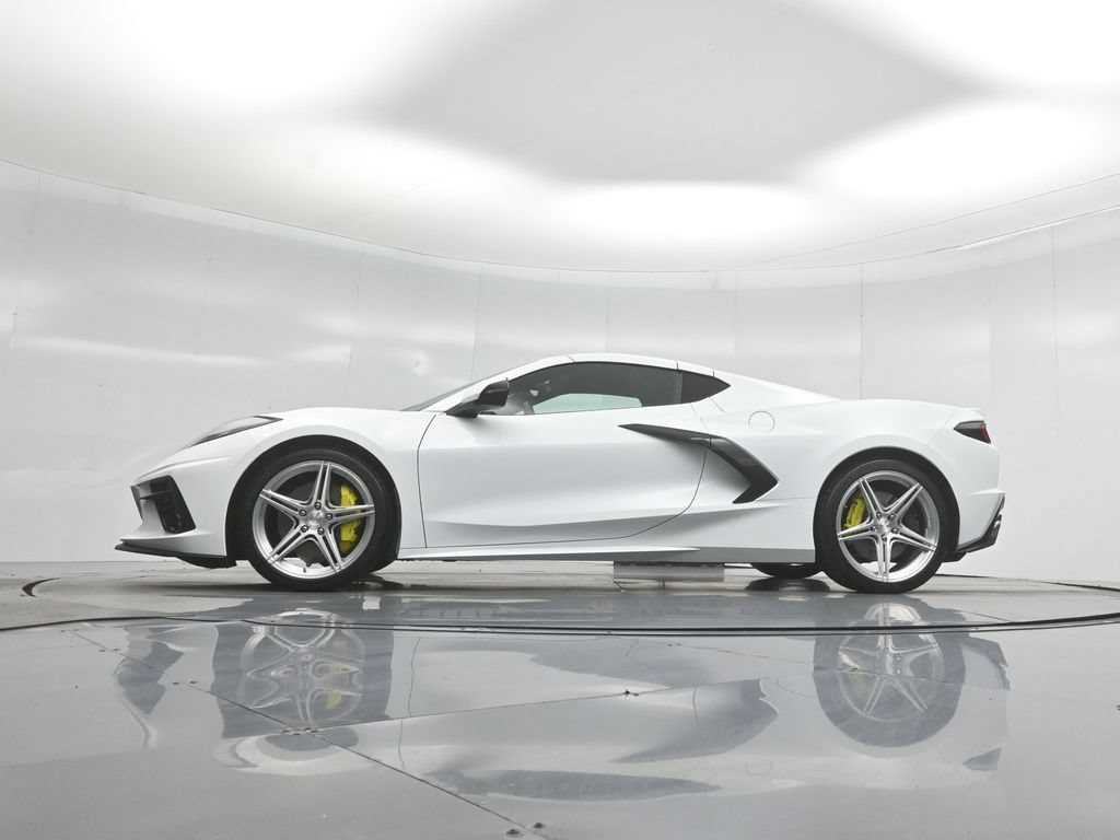 Used 2023 Chevrolet Corvette Stingray Preferred Cpe w/ Z51 Performance Package RWD image 8