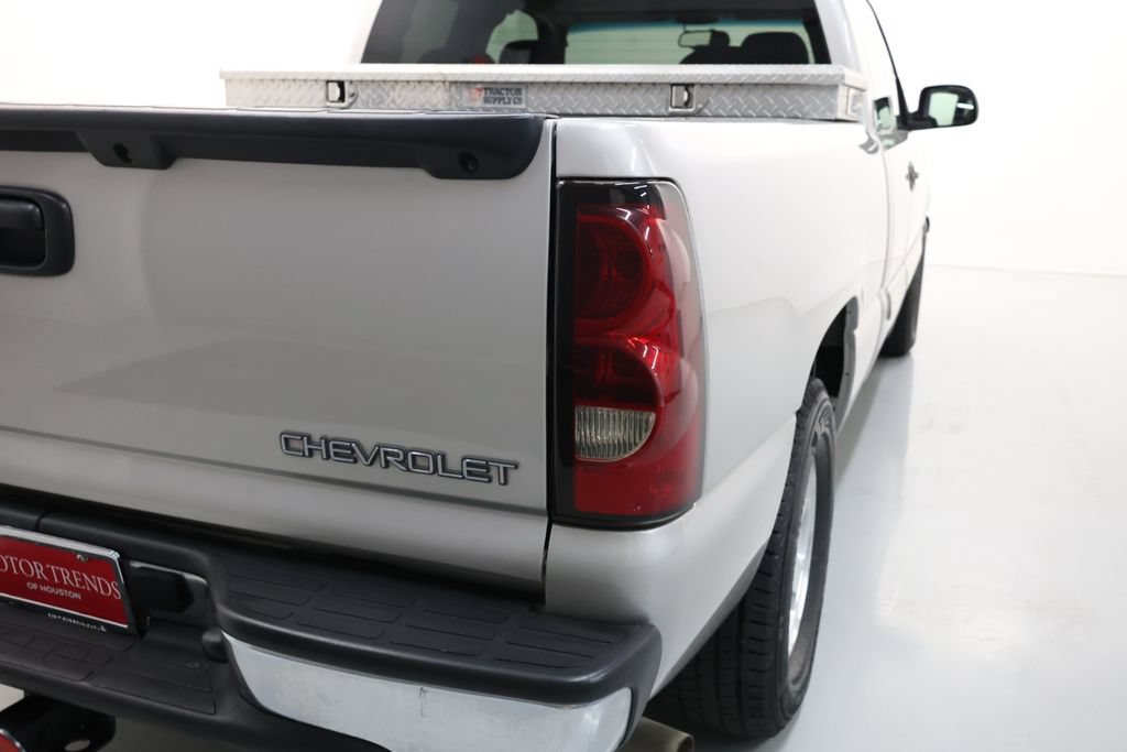 Used 2004 Chevrolet Silverado 1500 LS w/ Safe and Sound Package RWD image 49