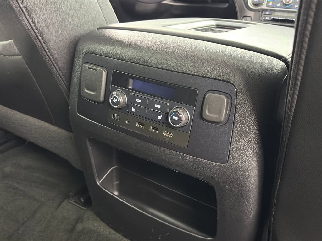 Used 2019 Chevrolet Tahoe Premier AWD/4WD image 31