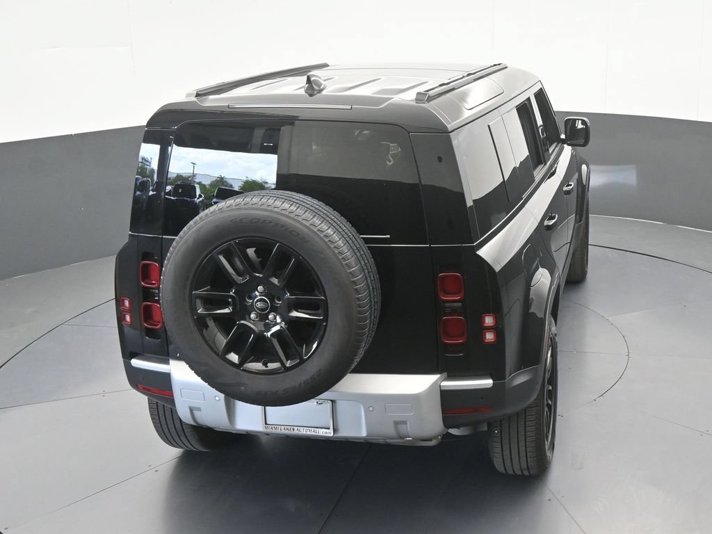 Used 2025 Land Rover Defender 110 S AWD/4WD image 56