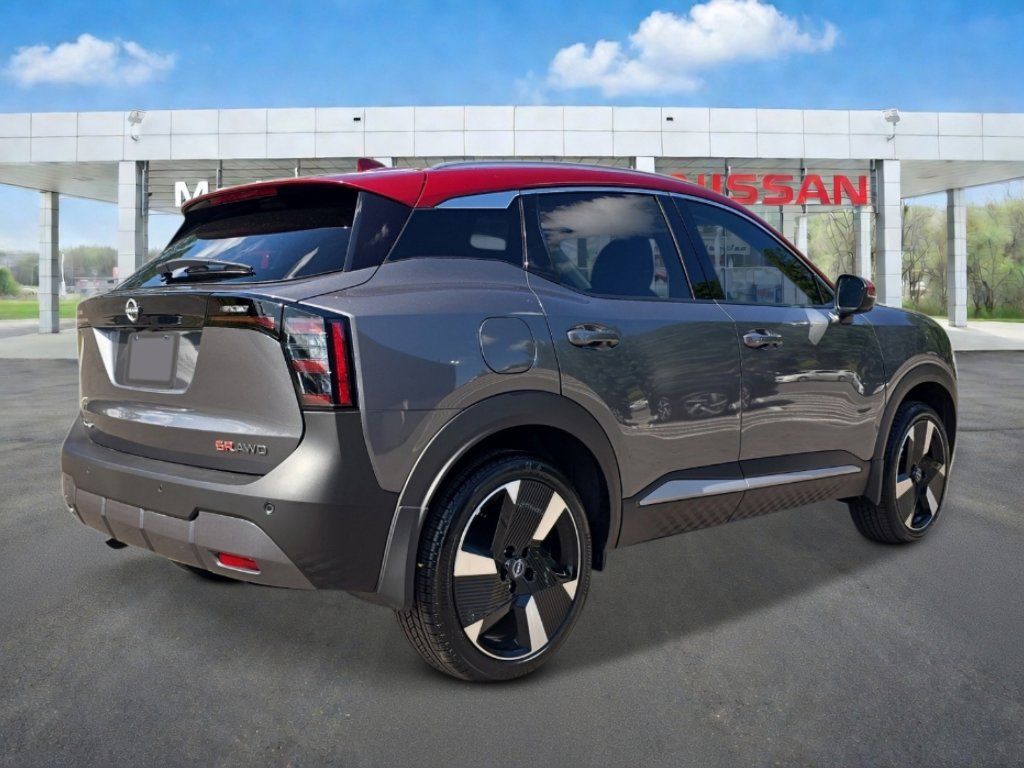 New 2026 Nissan Kicks SR w/ SR Premium Package image 5