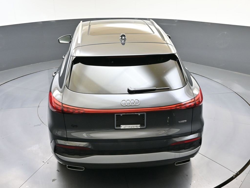 Used 2025 Audi Q5 2.0T Premium w/ Convenience Package image 44