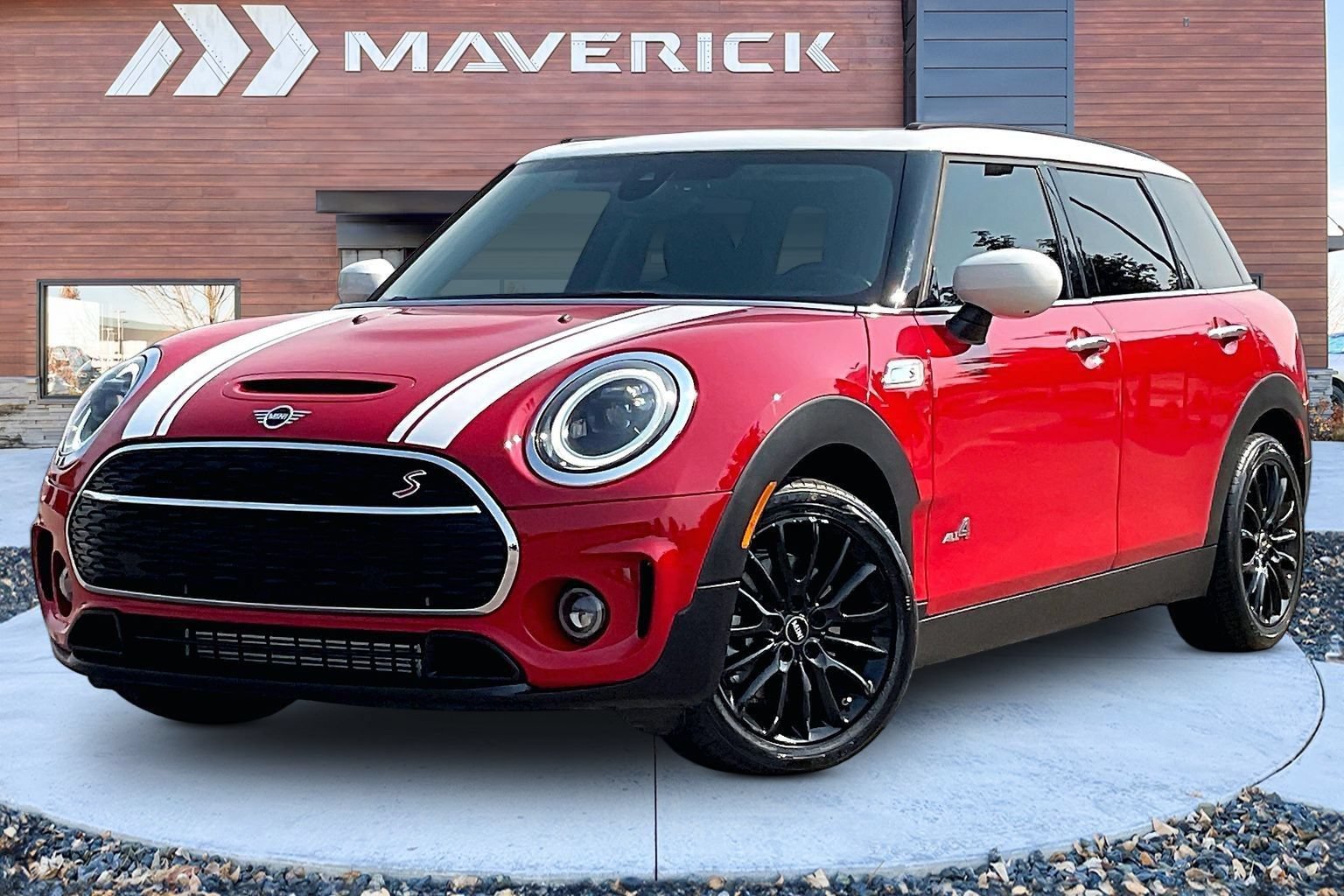 Used 2024 MINI Cooper Clubman S AWD/4WD image 3