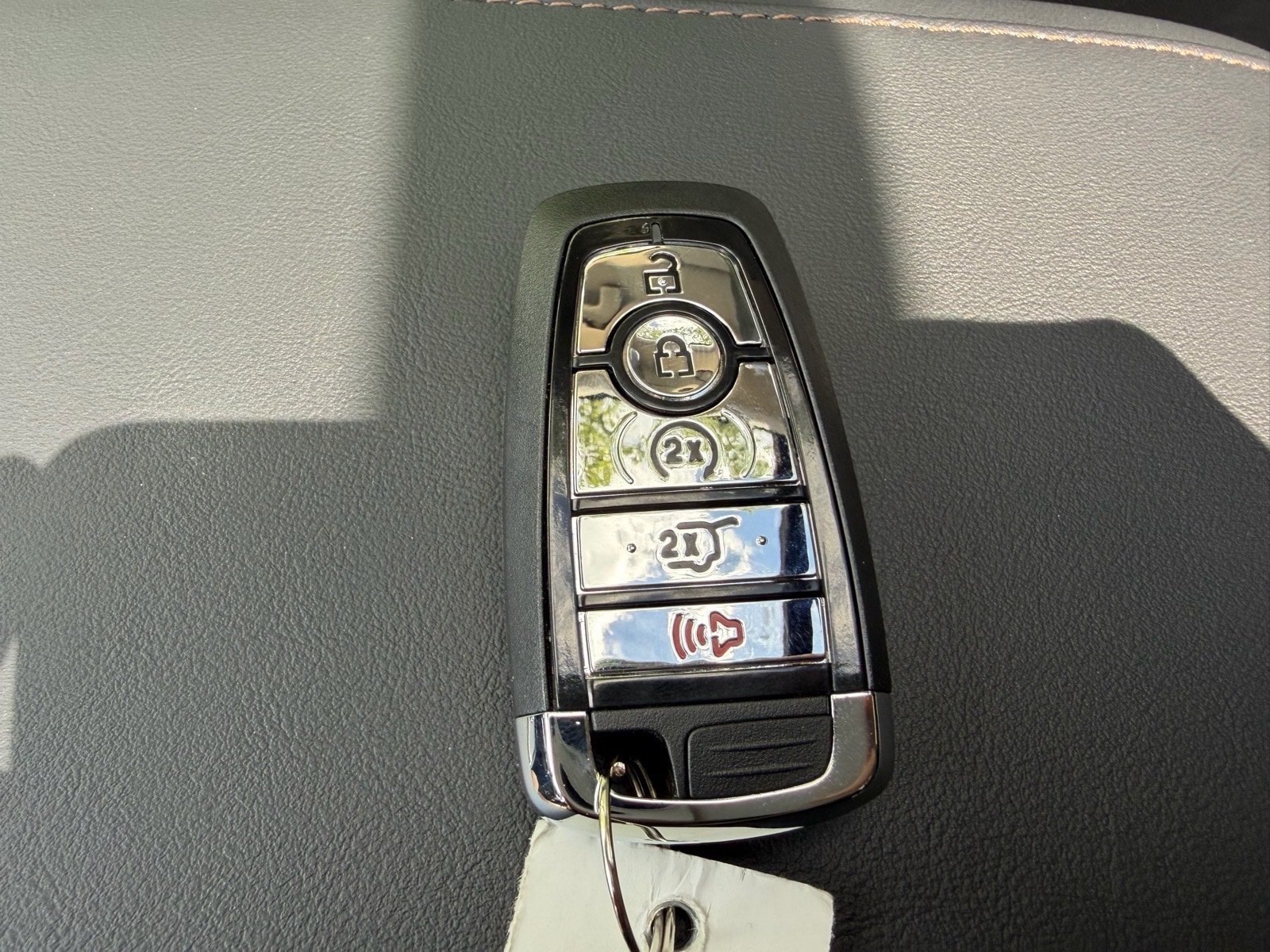 New 2026 Lincoln Aviator AWD image 40