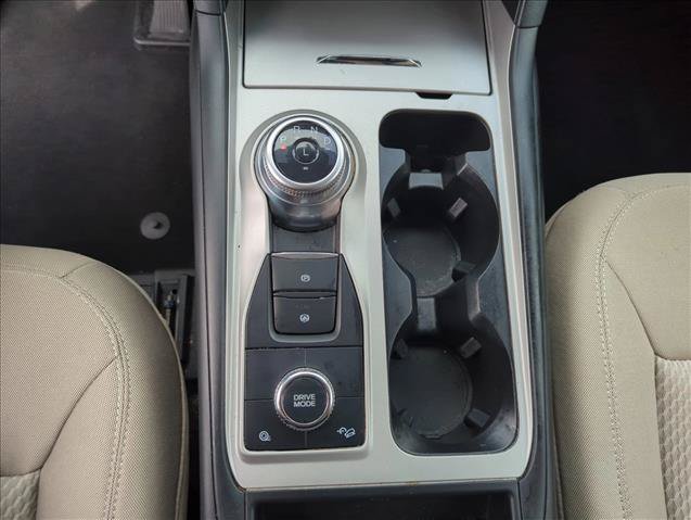 Used 2023 Ford Explorer XLT AWD/4WD image 15