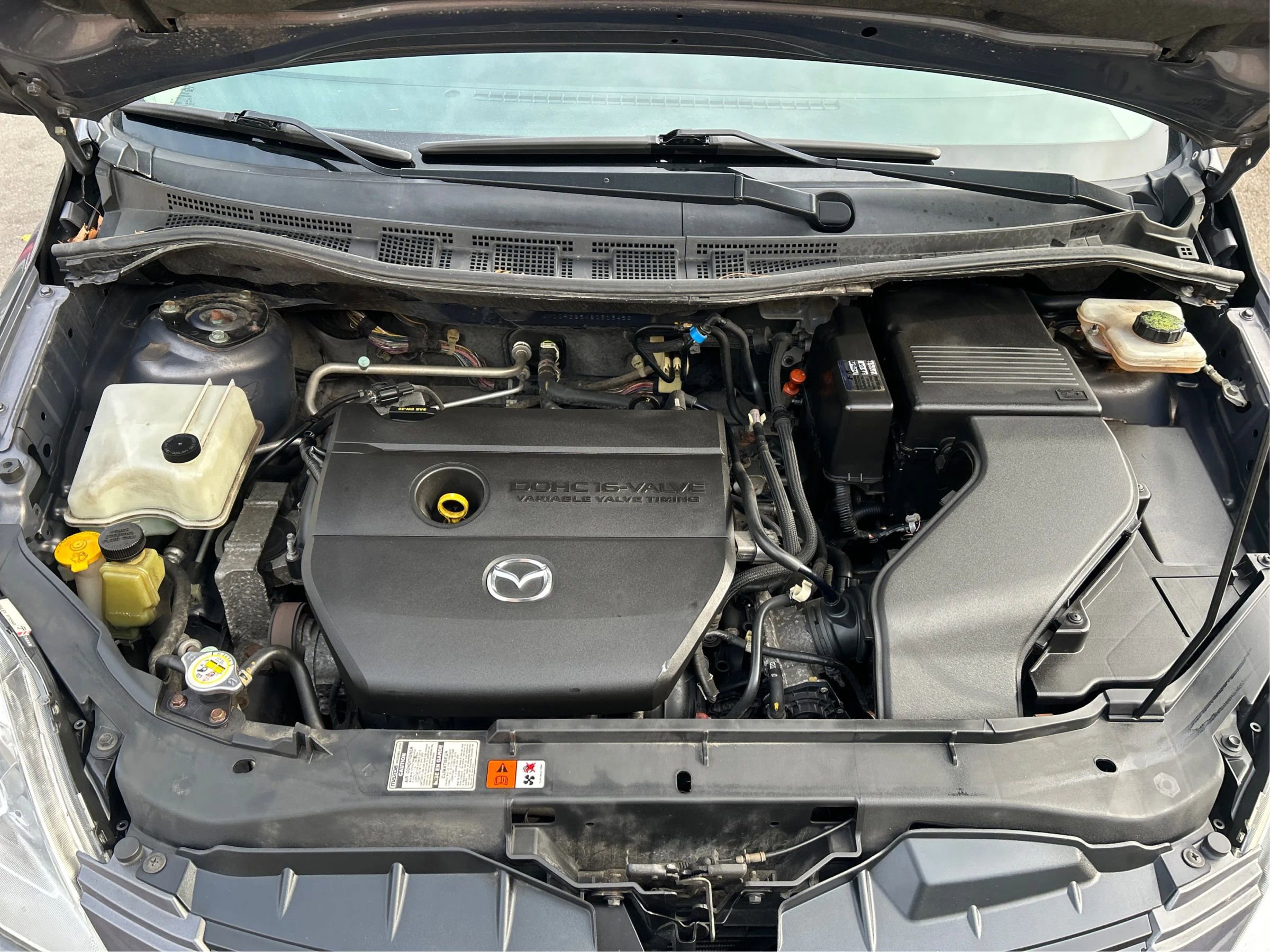 Used 2008 MAZDA MAZDA5 Sport FWD image 20