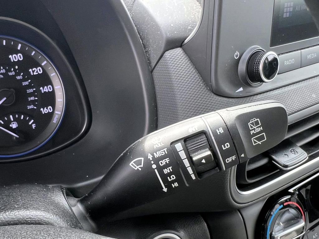 Used 2023 Hyundai Kona SEL w/ Cargo Package AWD/4WD image 30