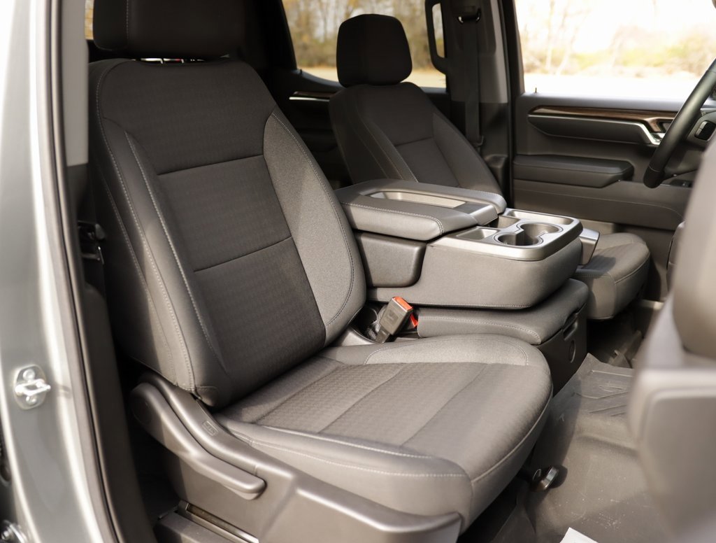 Used 2023 Chevrolet Silverado 1500 LT w/ Protection Package image 29