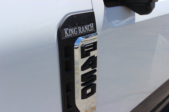 Used 2026 Ford F450 King Ranch w/ FX4 Off-Road Package AWD/4WD image 2