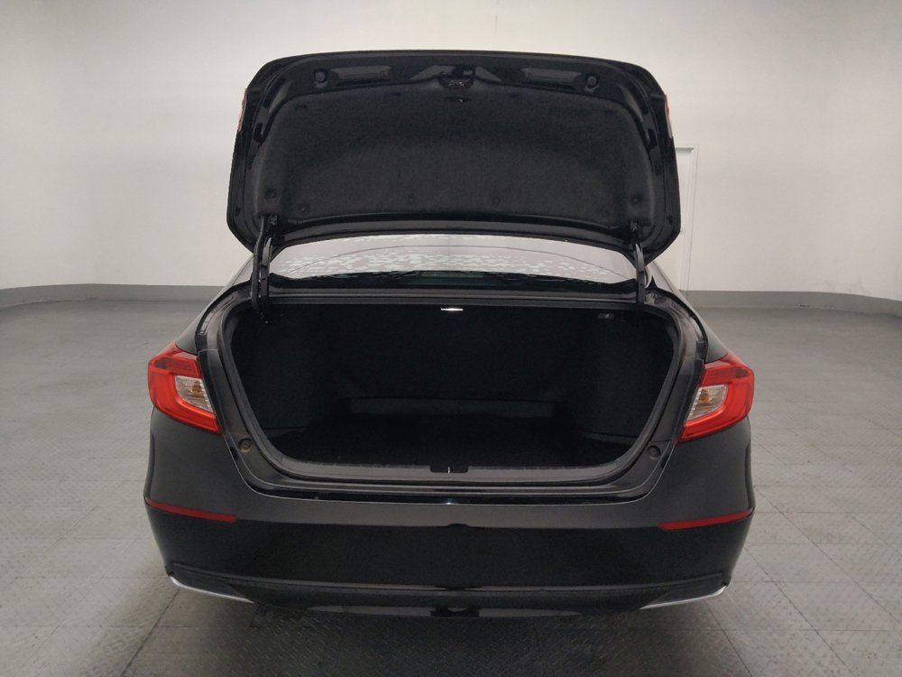 Used 2019 Honda Accord LX image 29