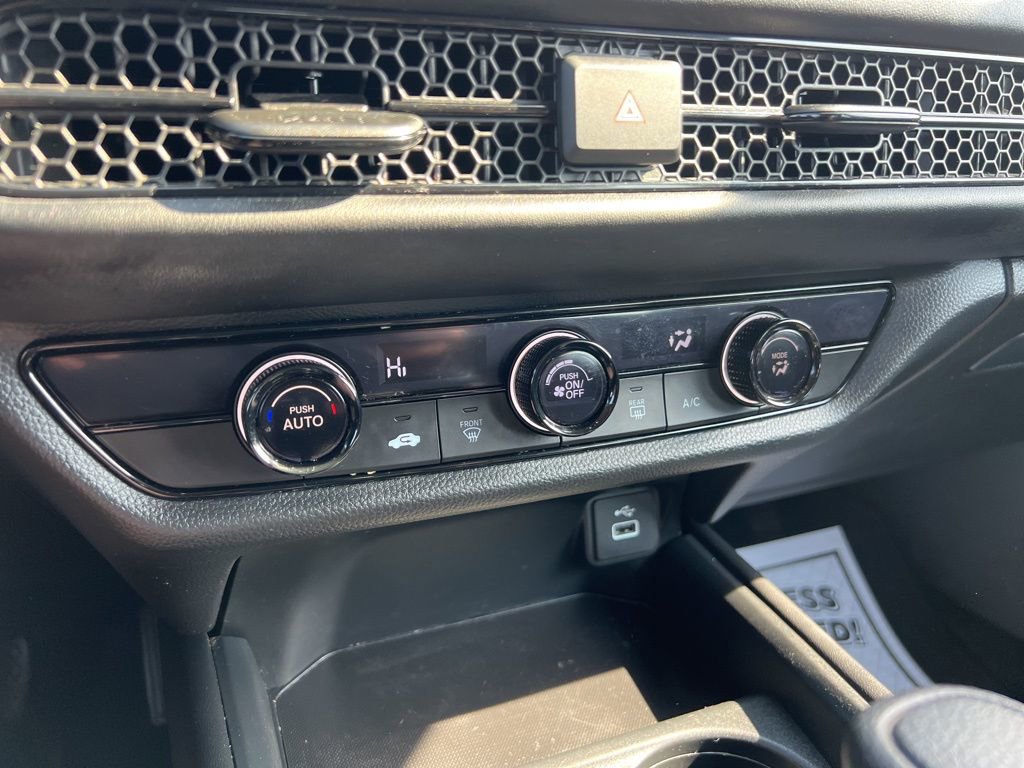 Used 2023 Honda HR-V LX image 10