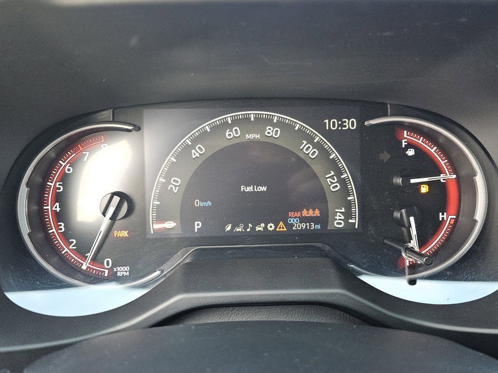 Used 2023 Toyota RAV4 LE image 30