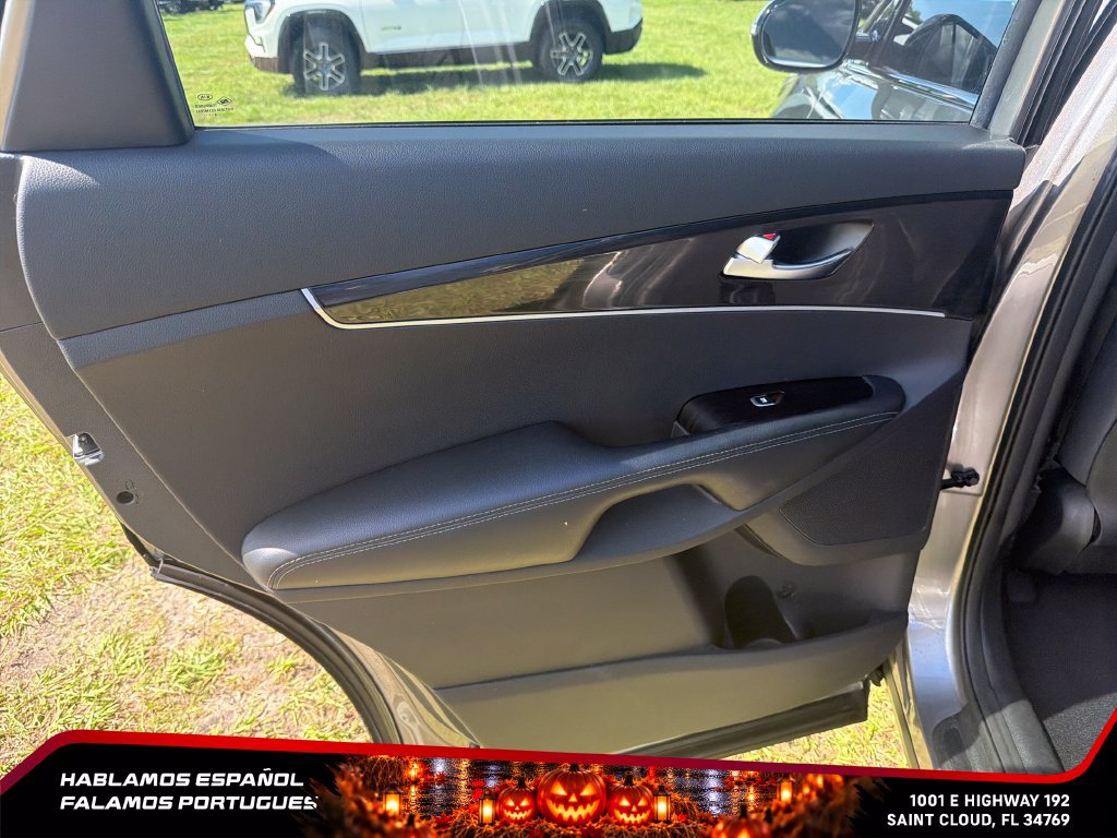 Used 2019 Kia Sorento FWD image 21