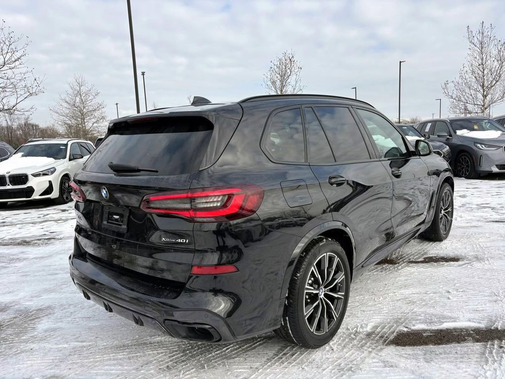 Certified 2022 BMW X5 xDrive40i w/ M Sport Package image 7