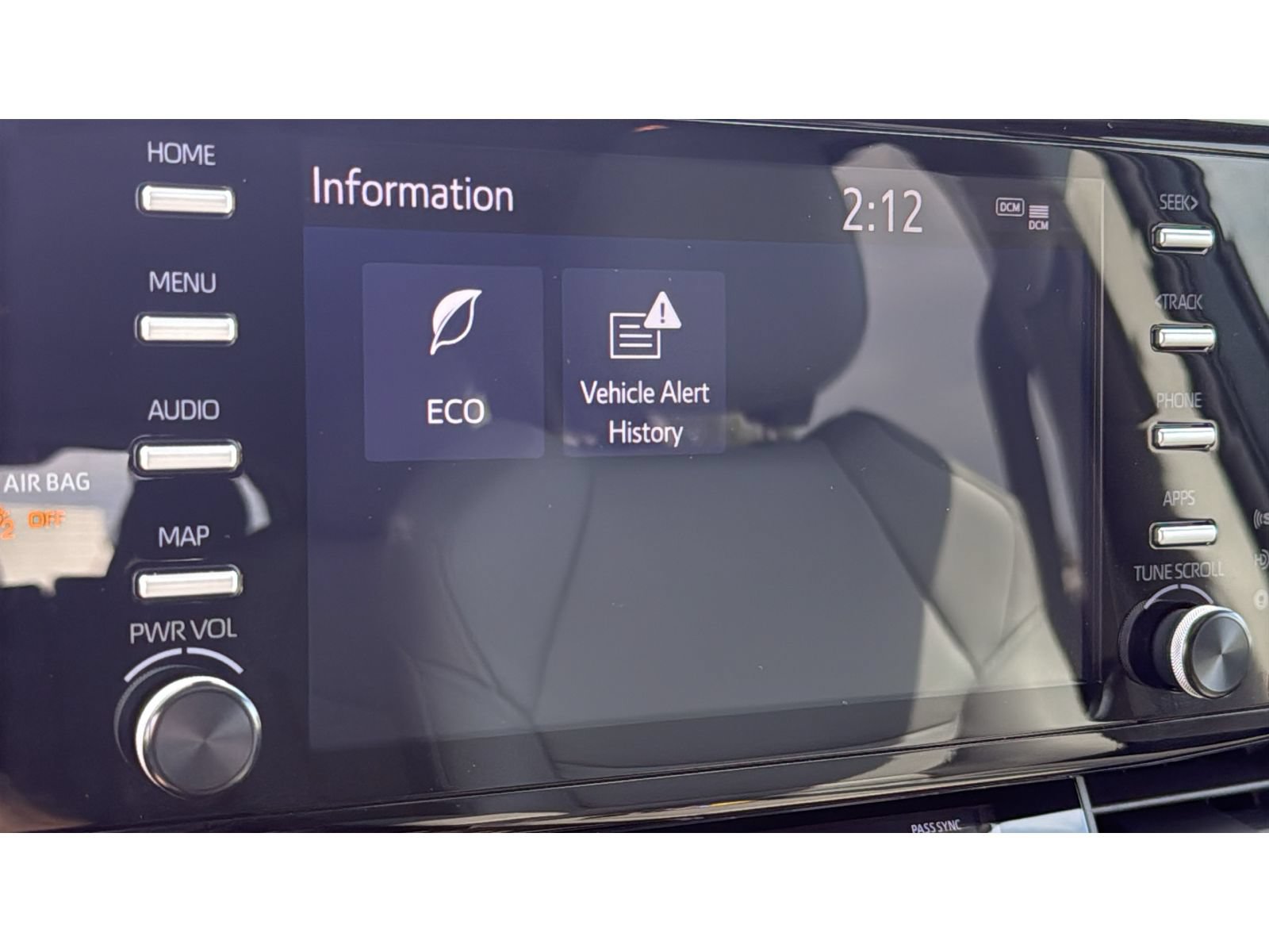 Certified 2024 Toyota Sienna XLE FWD image 22