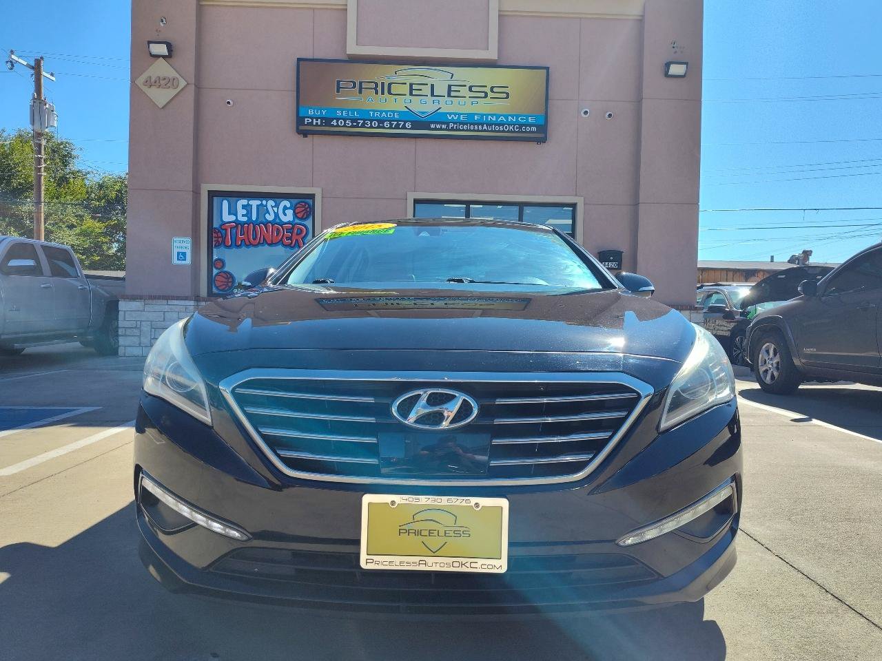 Used 2015 Hyundai Sonata Limited w/ Option Group 06 FWD image 9