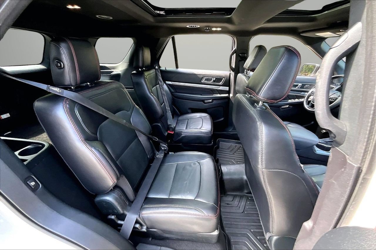 Used 2019 Ford Explorer Sport w/ Equipment Group 401A AWD/4WD image 25