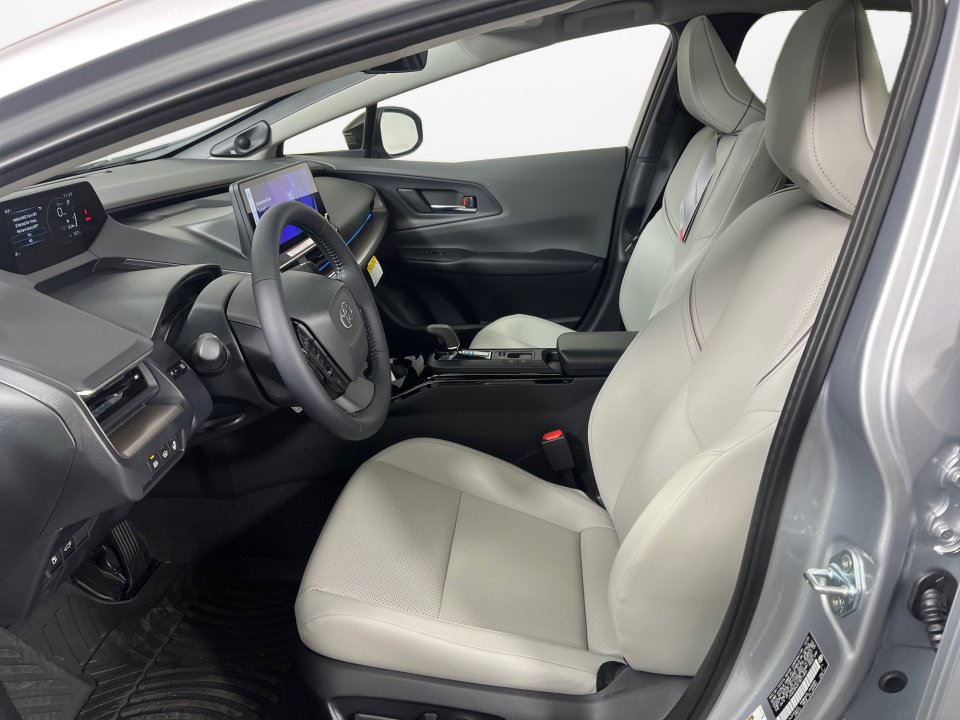 New 2026 Toyota Prius Limited image 9