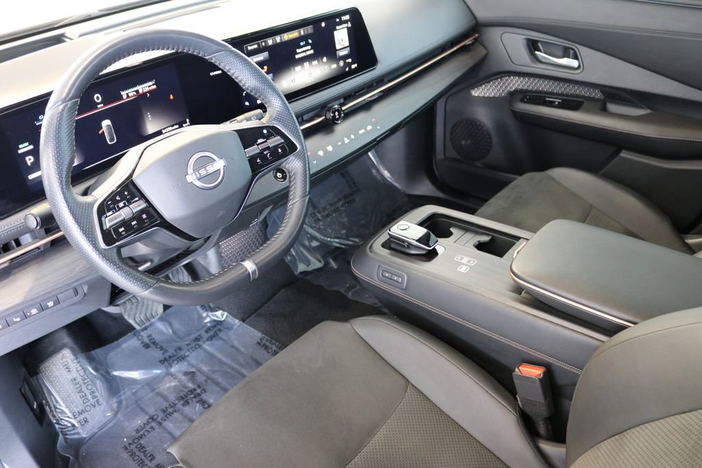Used 2023 Nissan Ariya AWD image 19