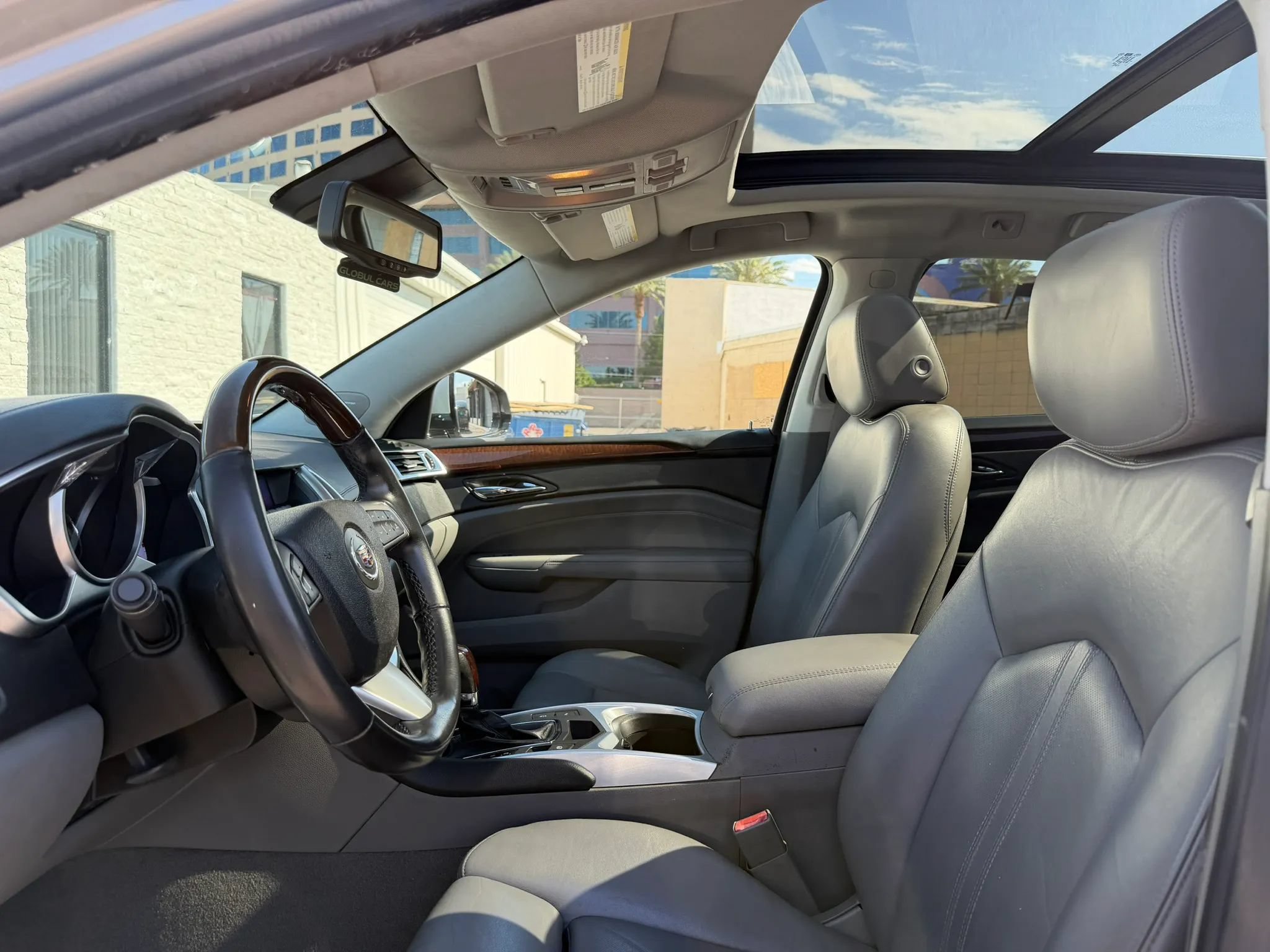 Used 2011 Cadillac SRX Luxury FWD image 12